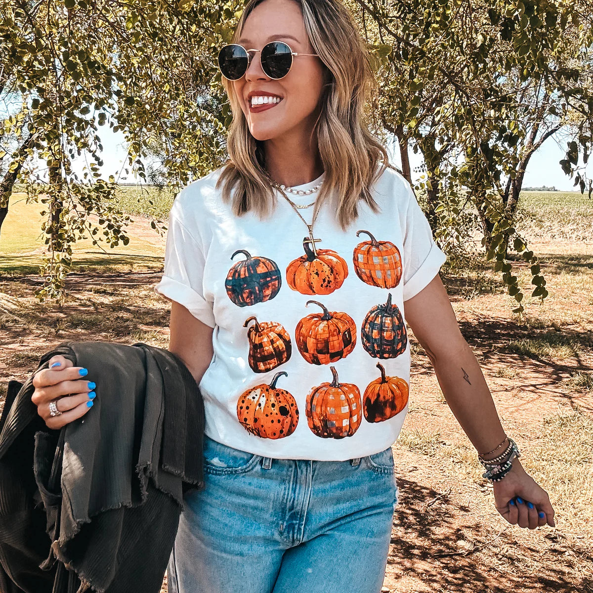 9 Checkered Pumpkins Tshirt