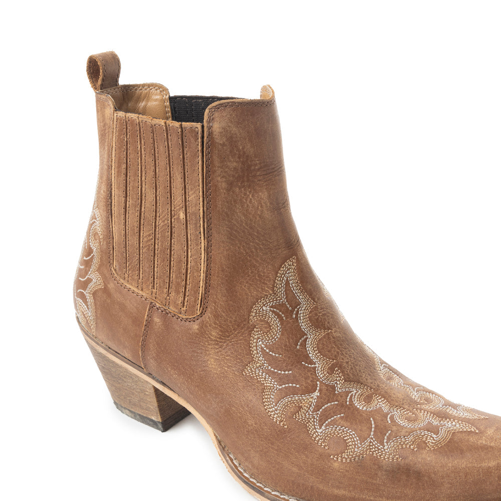 Dearling Ranch Booties ~ Leather Brown
