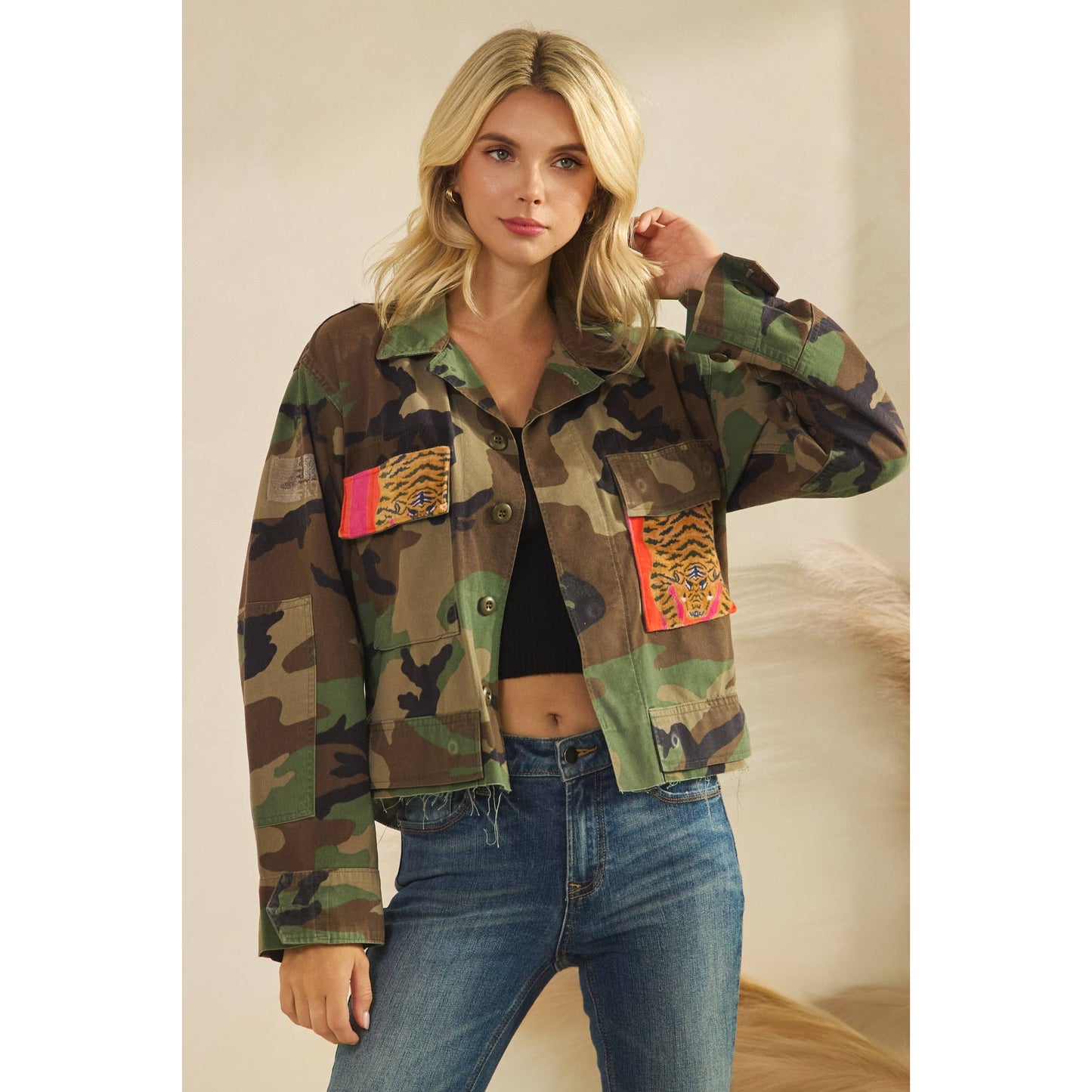 Camo jacket with Tiger Print contrast